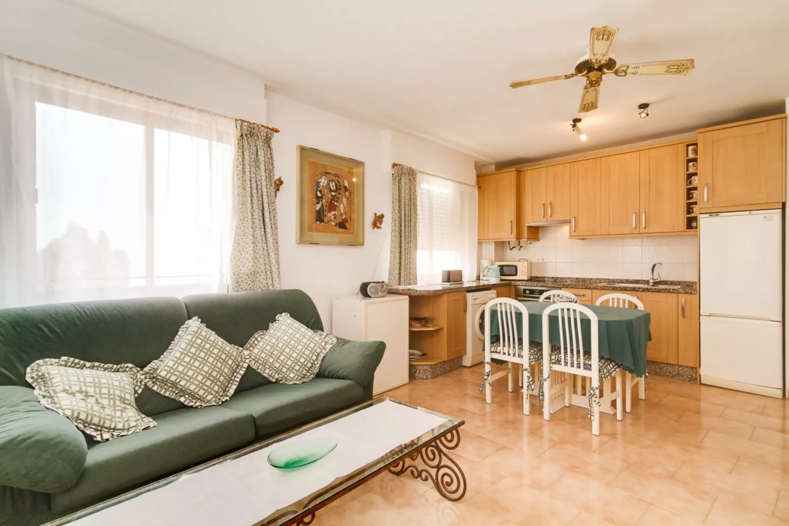 Carabeillo 13 Apartments by Casasol-Salon
