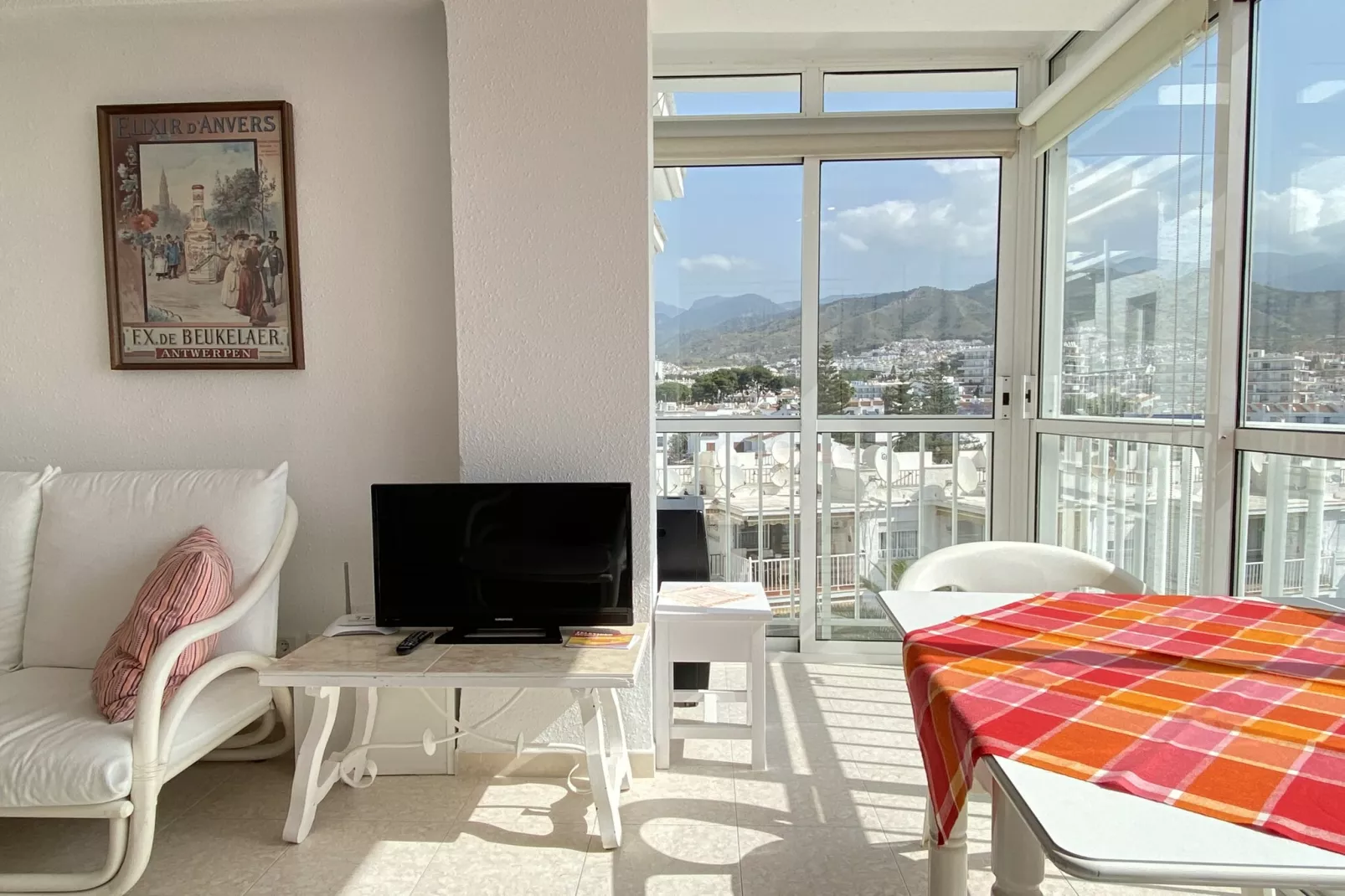 Coronado 73 Apartment by Casasol-Wohnzimmer