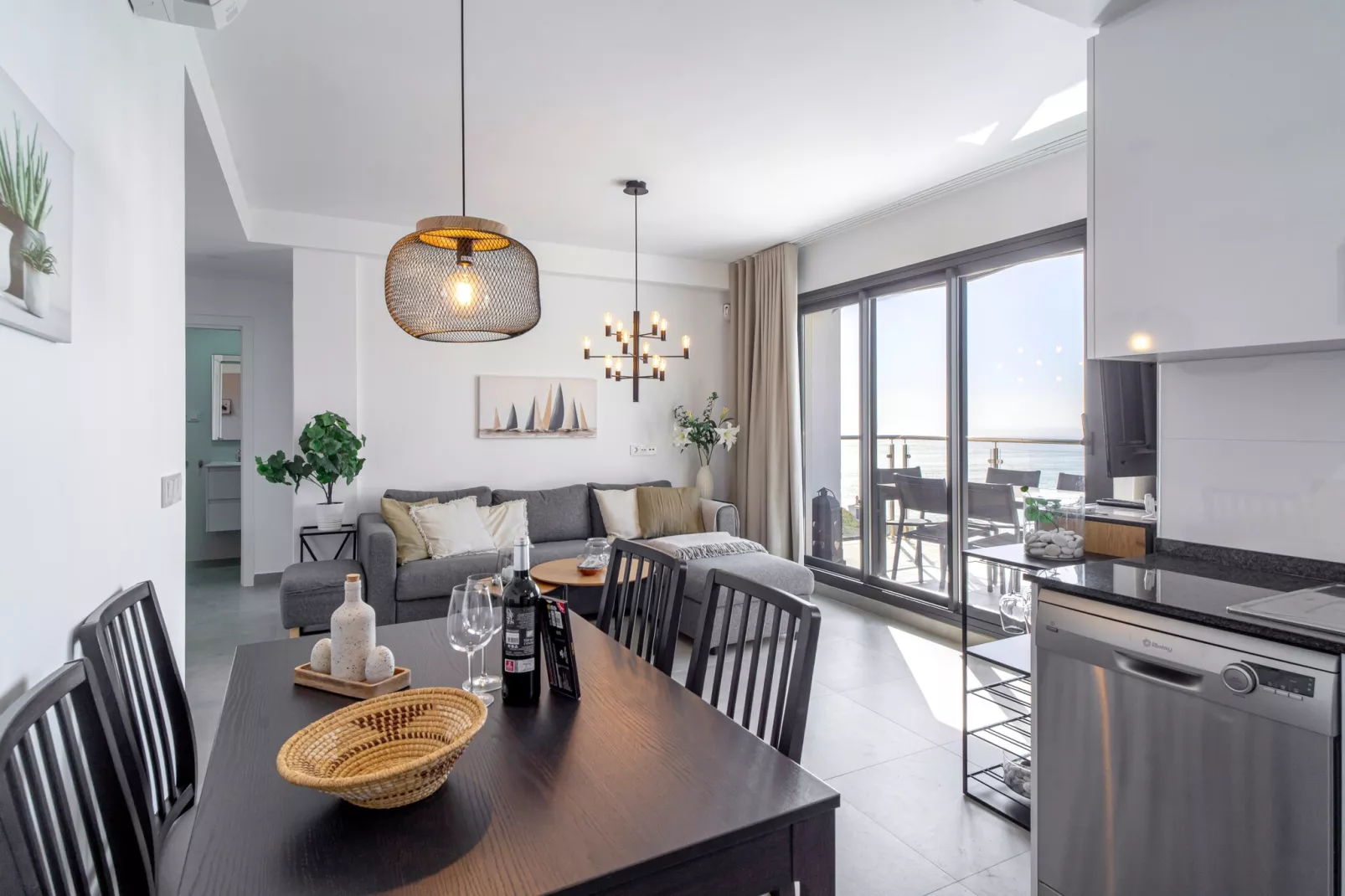 Penthouse Balcon del Mar Deluxe 1 by Casasol-Living room
