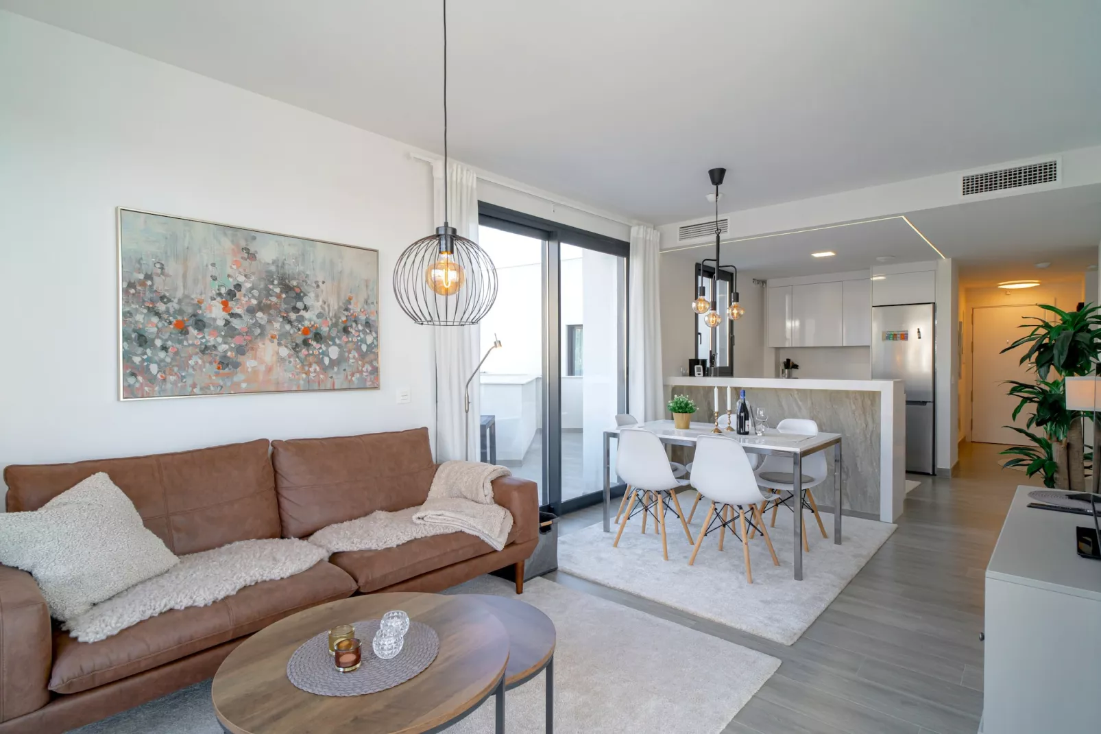 Royal Palm Luxe by Casasol-Living room