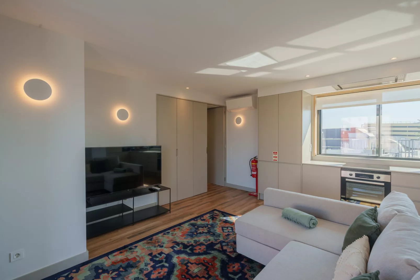Feel Porto Firmeza Coworking & Flat 4.4-Wohnzimmer