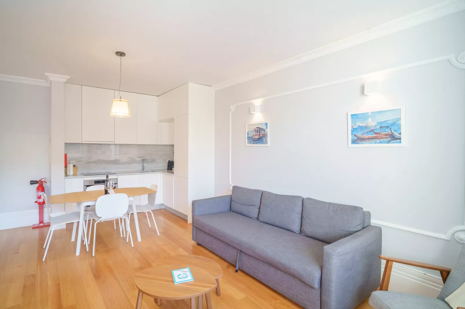 Feel Porto Downtown Charming Apartment II-Living room
