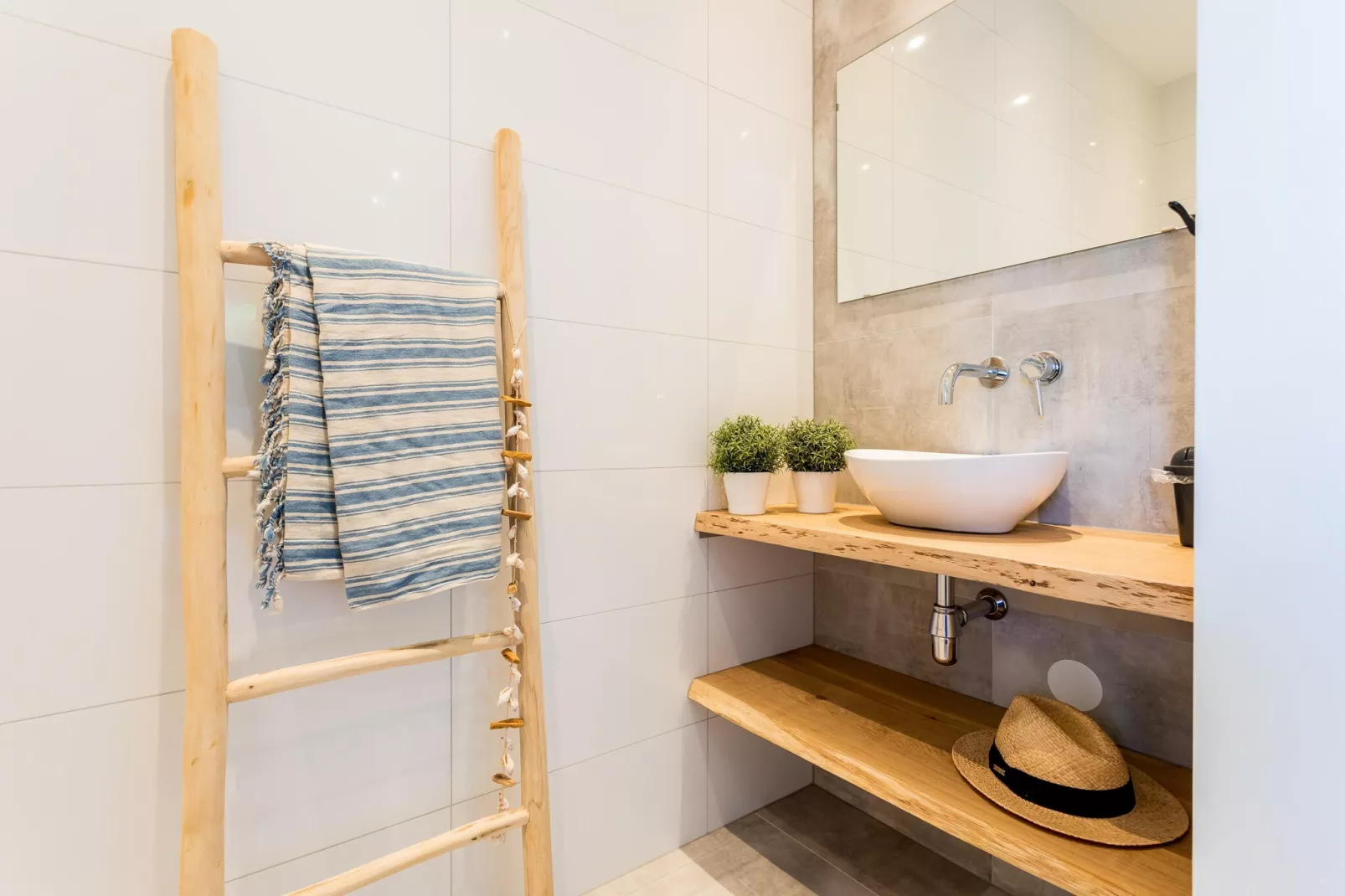 Bungalowpark de Gouden Spar 6-Bathroom