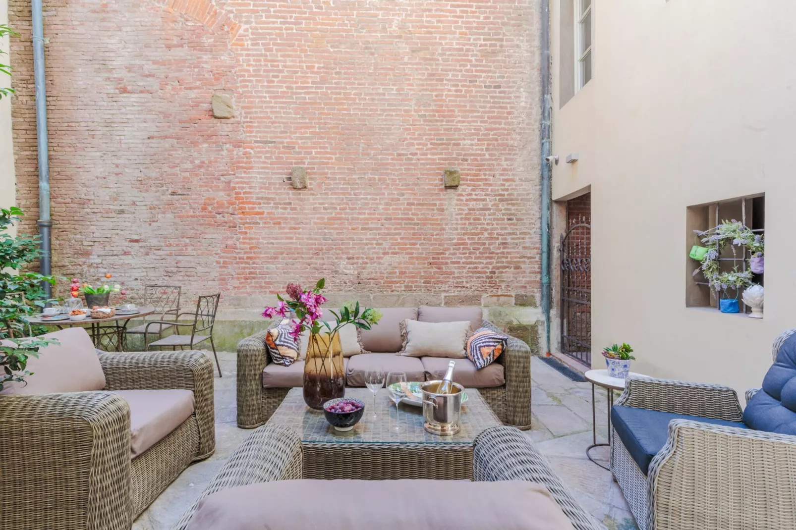 Vissi D'Arte, an Apartment with Garden-Non tagué