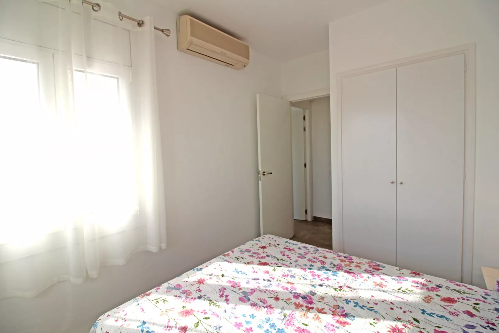 0014-BAHIA I 1º 8 + Garaje Nº 6-Schlafzimmer