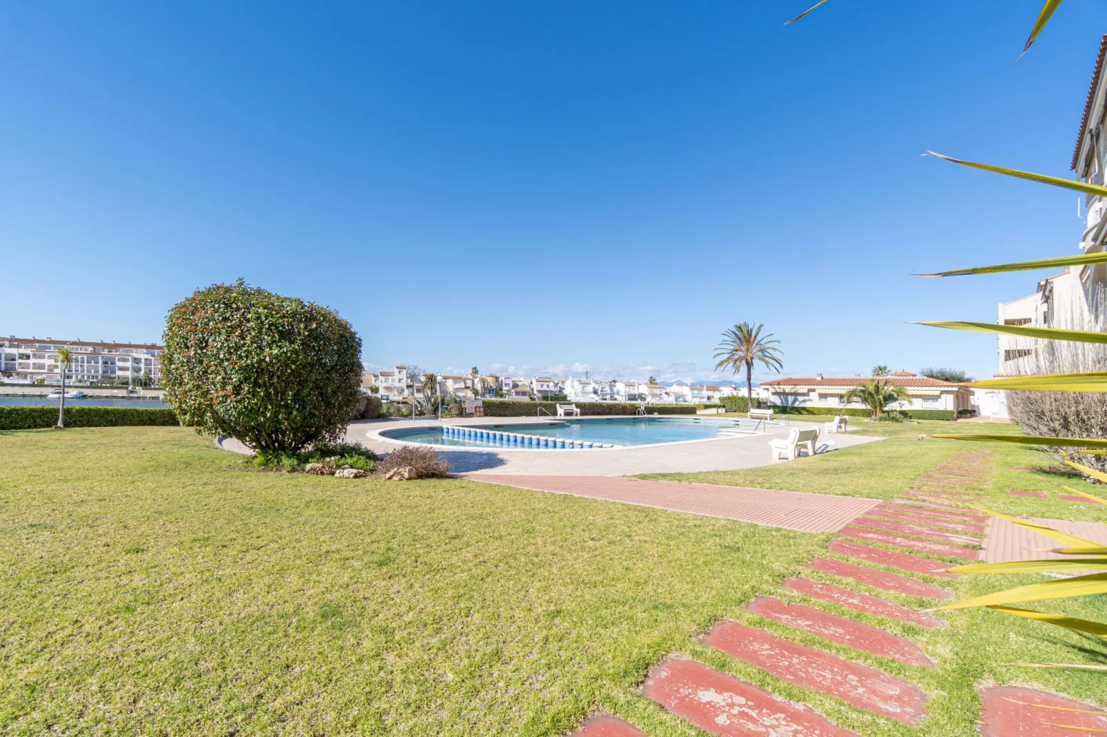 0137-SANT MAURICI 66 2º 6-Swimming pool