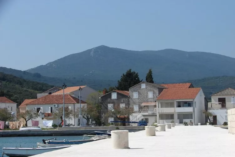 Apartments Neven - One Bedroom Apartment with Terrace and Garden View (A2)-Vue