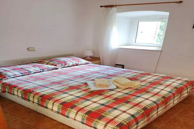 Olive's Apartment-Two Bedroom Apartment with Terrace