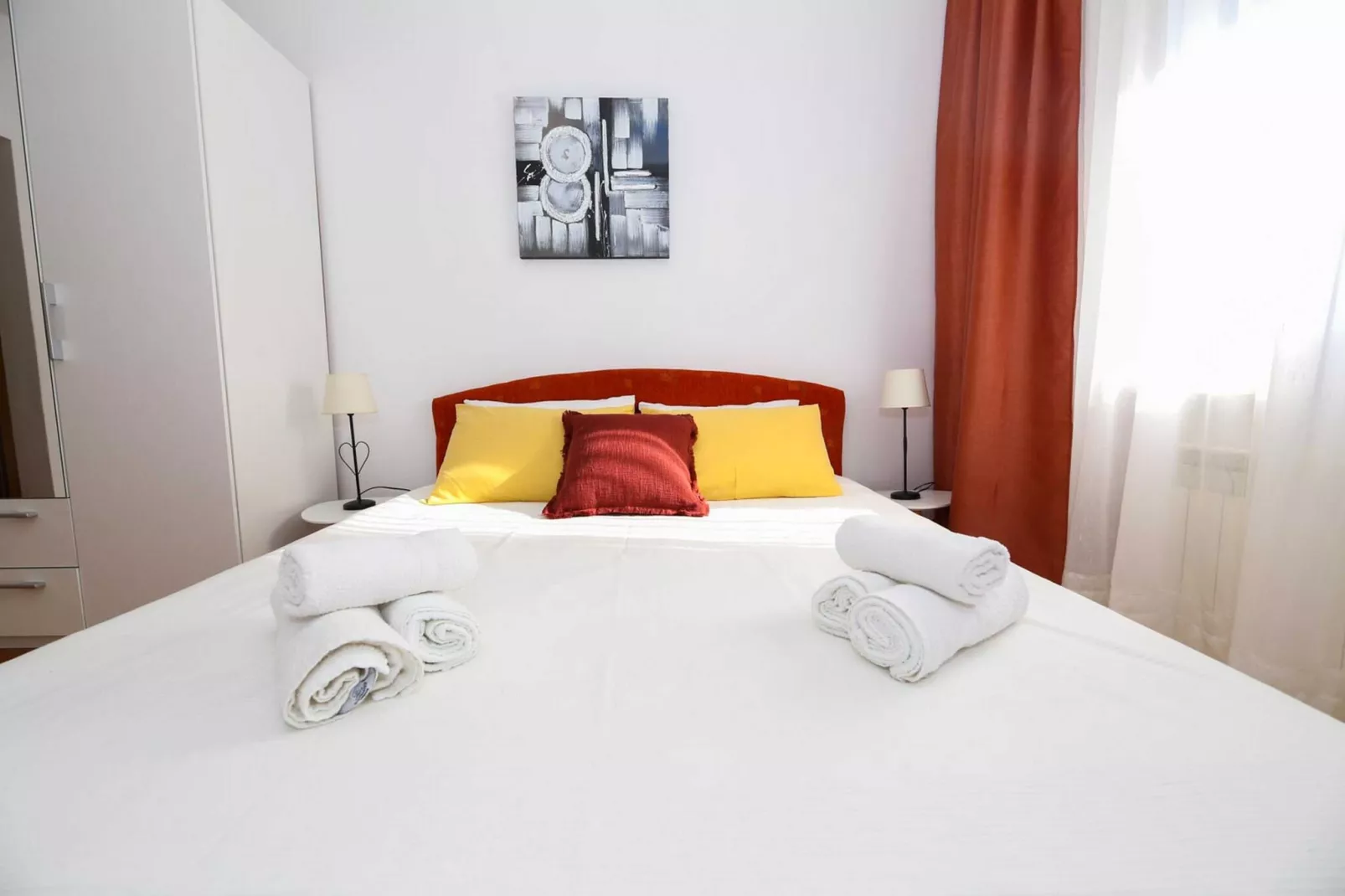Apartment Kosor - Three Bedroom Apartment with Terrace and Sea view-Bedroom
