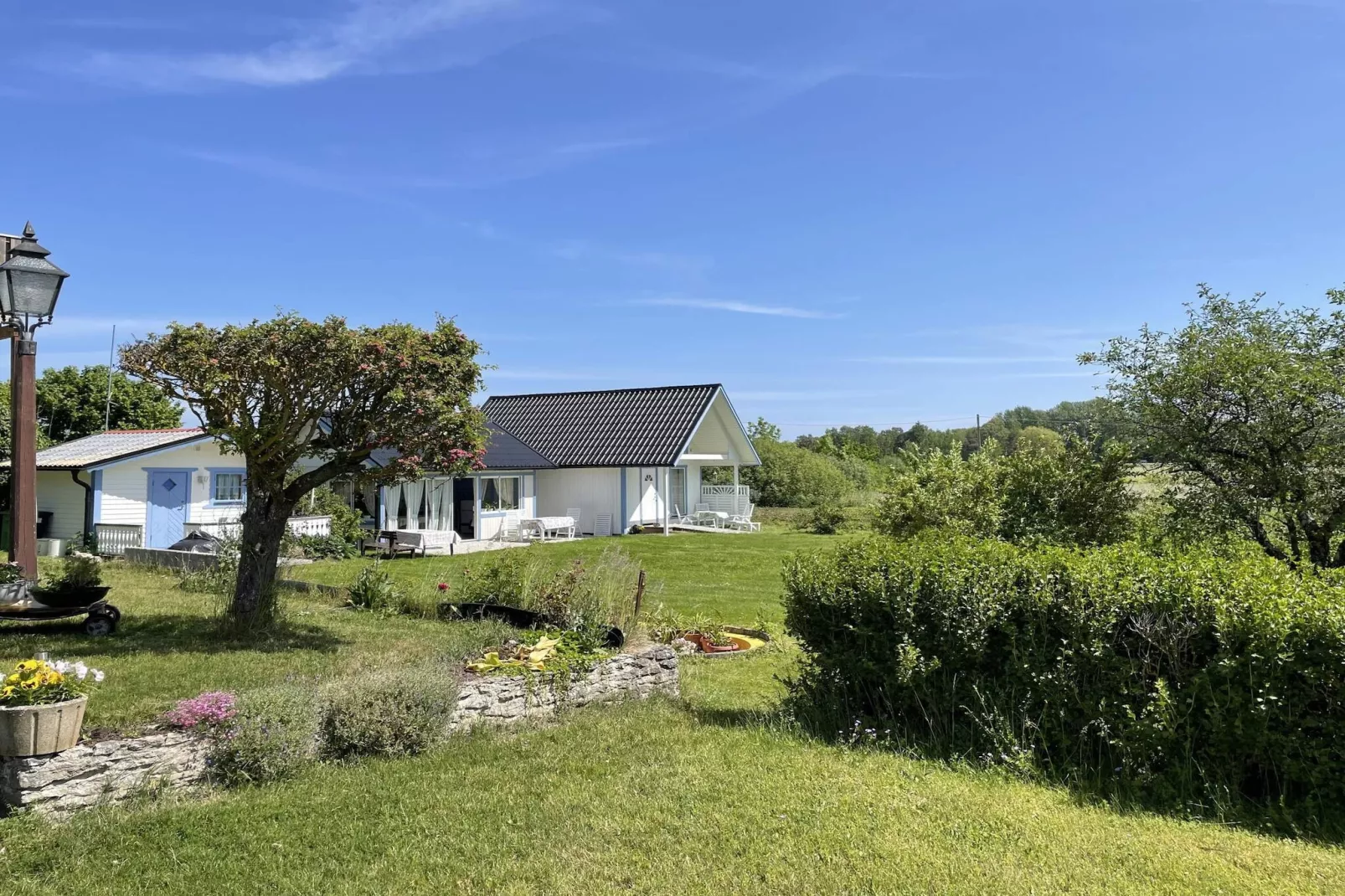 Charming Garden Cottage in Levide-Outdoor
