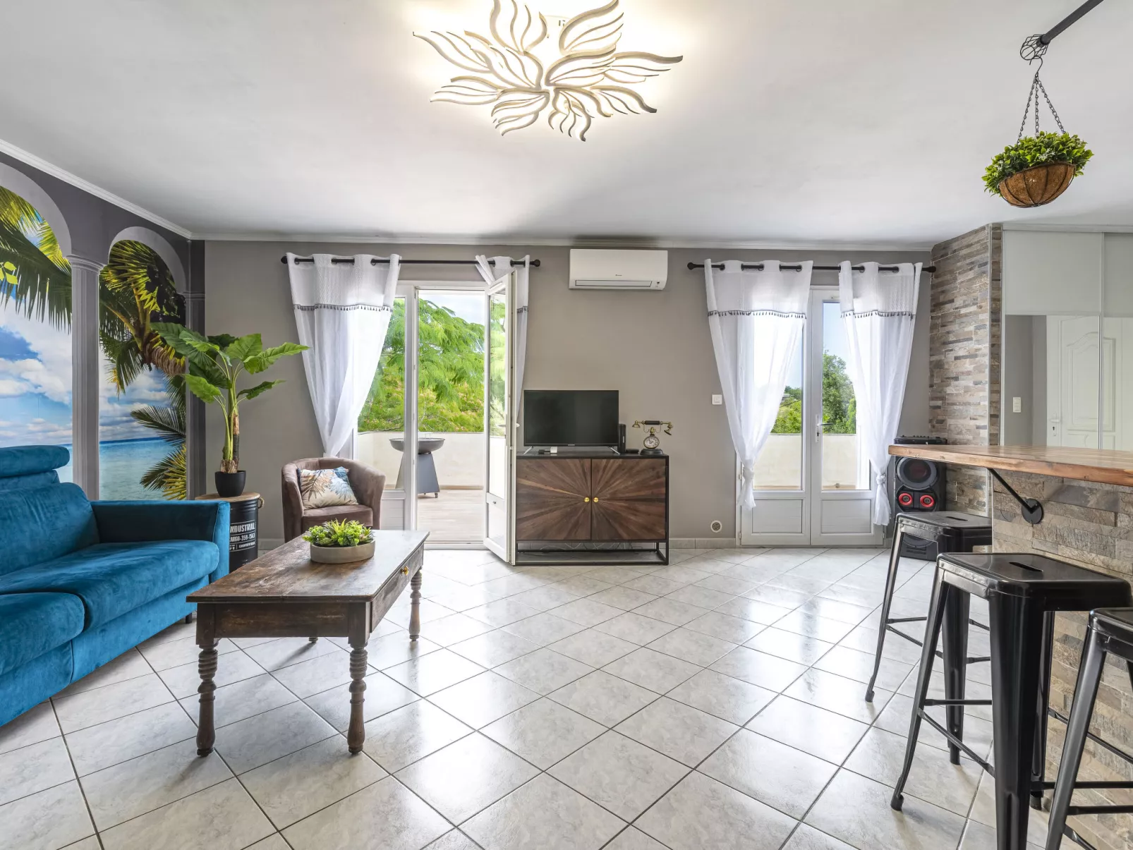 Casa Ferran-Inside