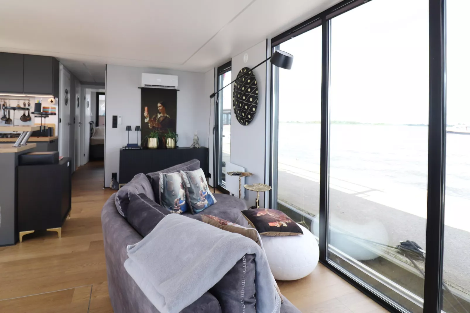 Houseboat Kohlenpott-Living room