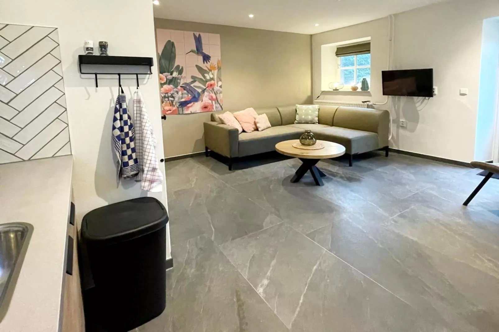 Valleyview Cottages - NR05-Wohnzimmer