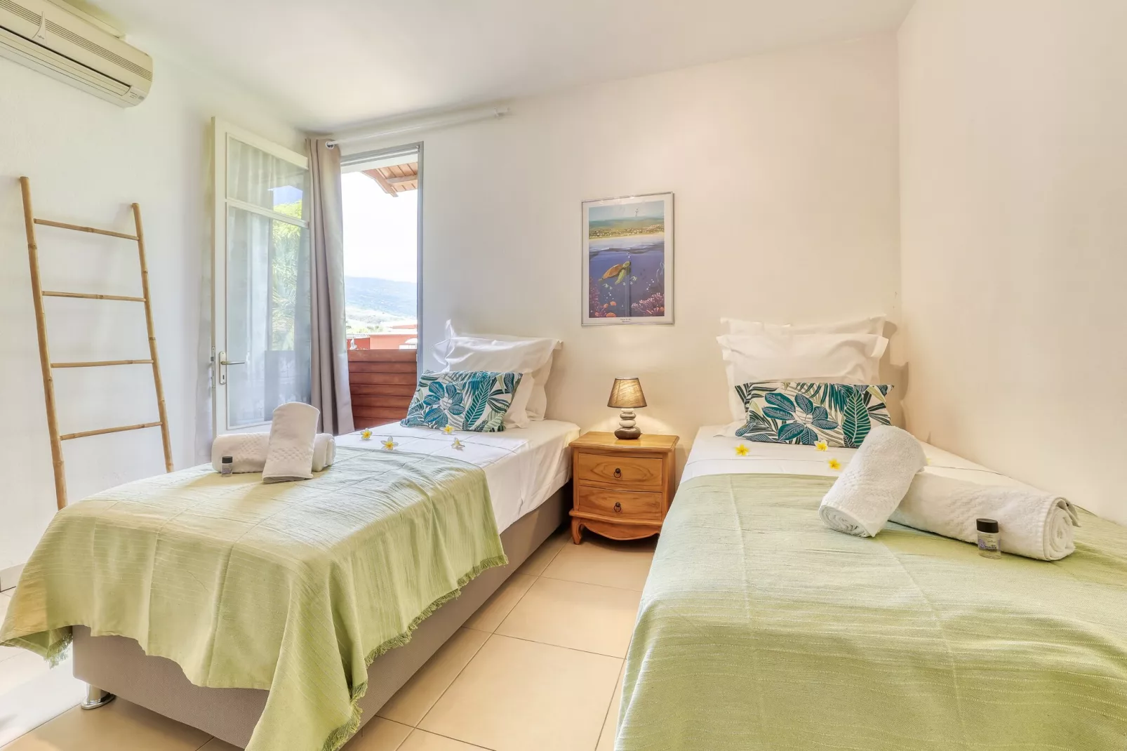 Kaz Santa Maria - Villa 3* à Saint Leu-Bedroom