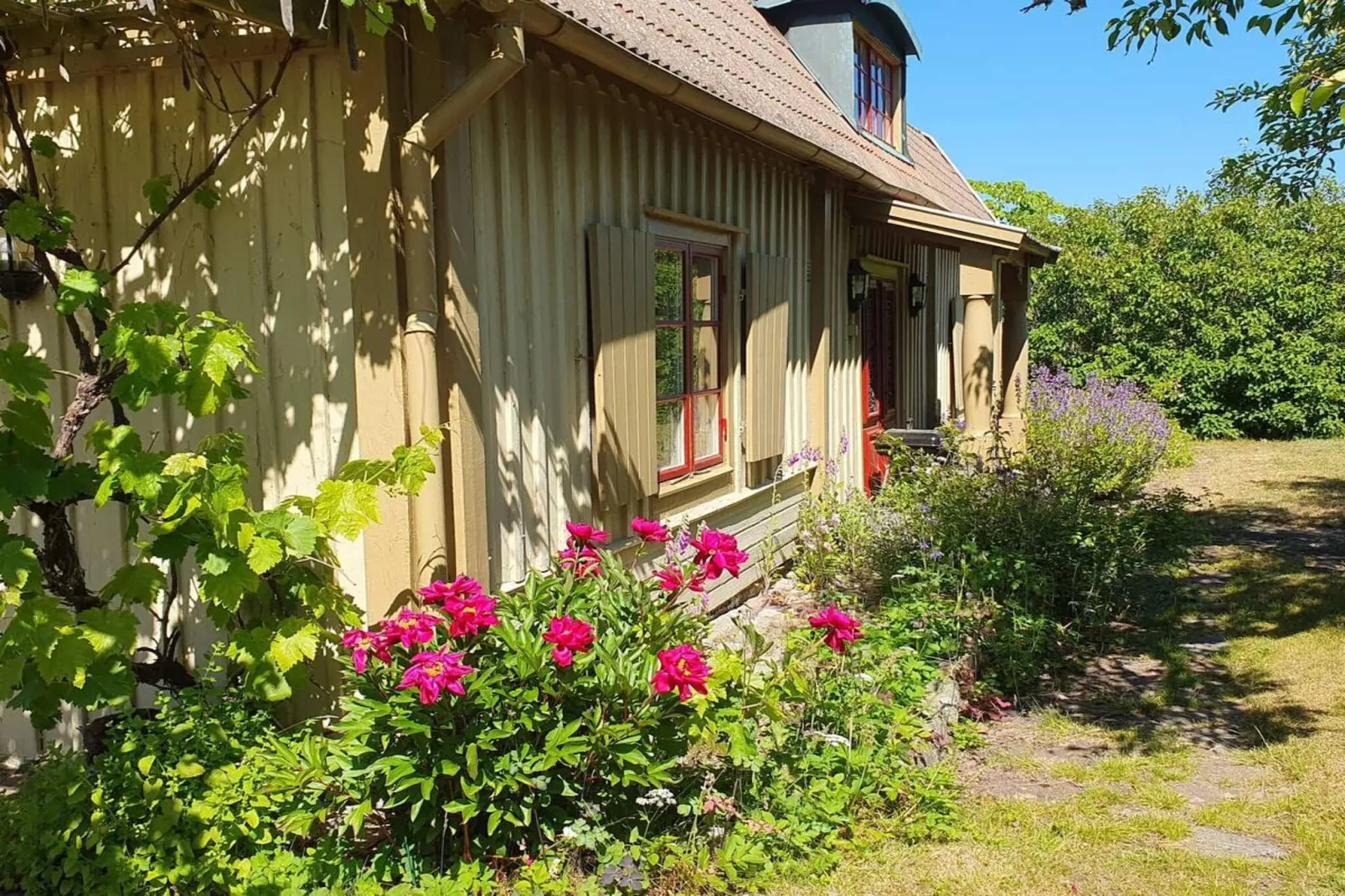 4 Sterne Ferienhaus in Fågelmara-Im Freien