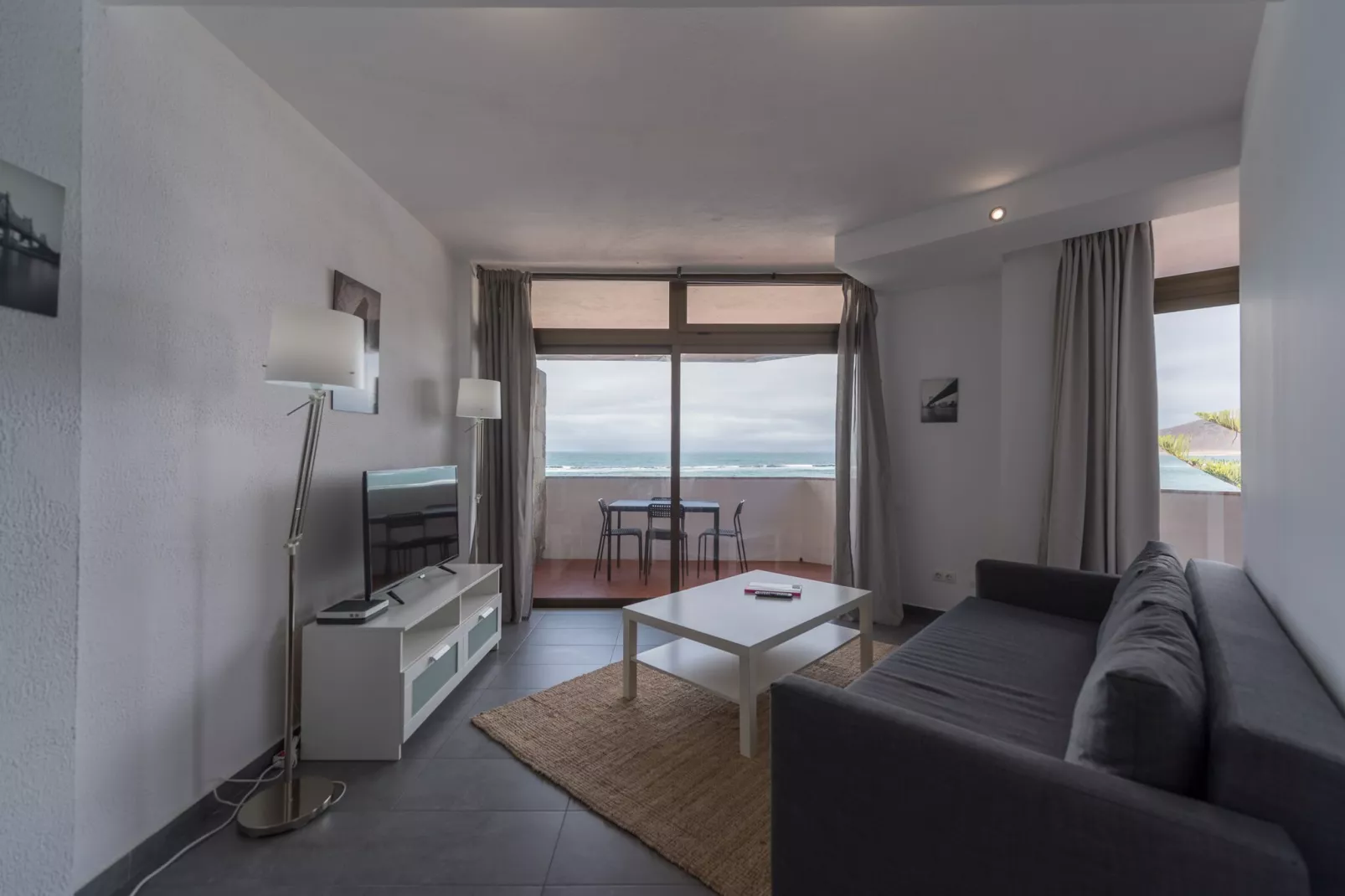 Vista Dorada al mar balcón-Wifi By Canariasgetaway-Wohnzimmer