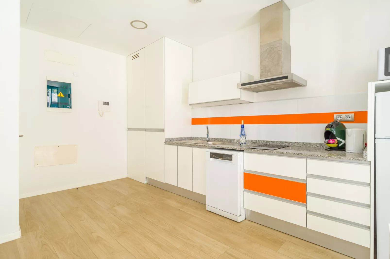 VIVENTE 4B BY CANARIAS GETAWAY-Kitchen