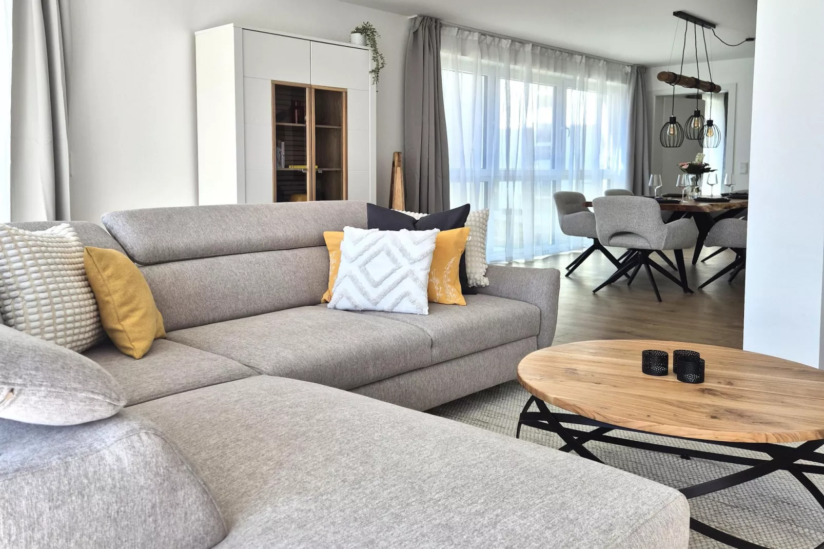 2 SZ Deluxe / 7 P Winterberg Appartement 21137-Living room