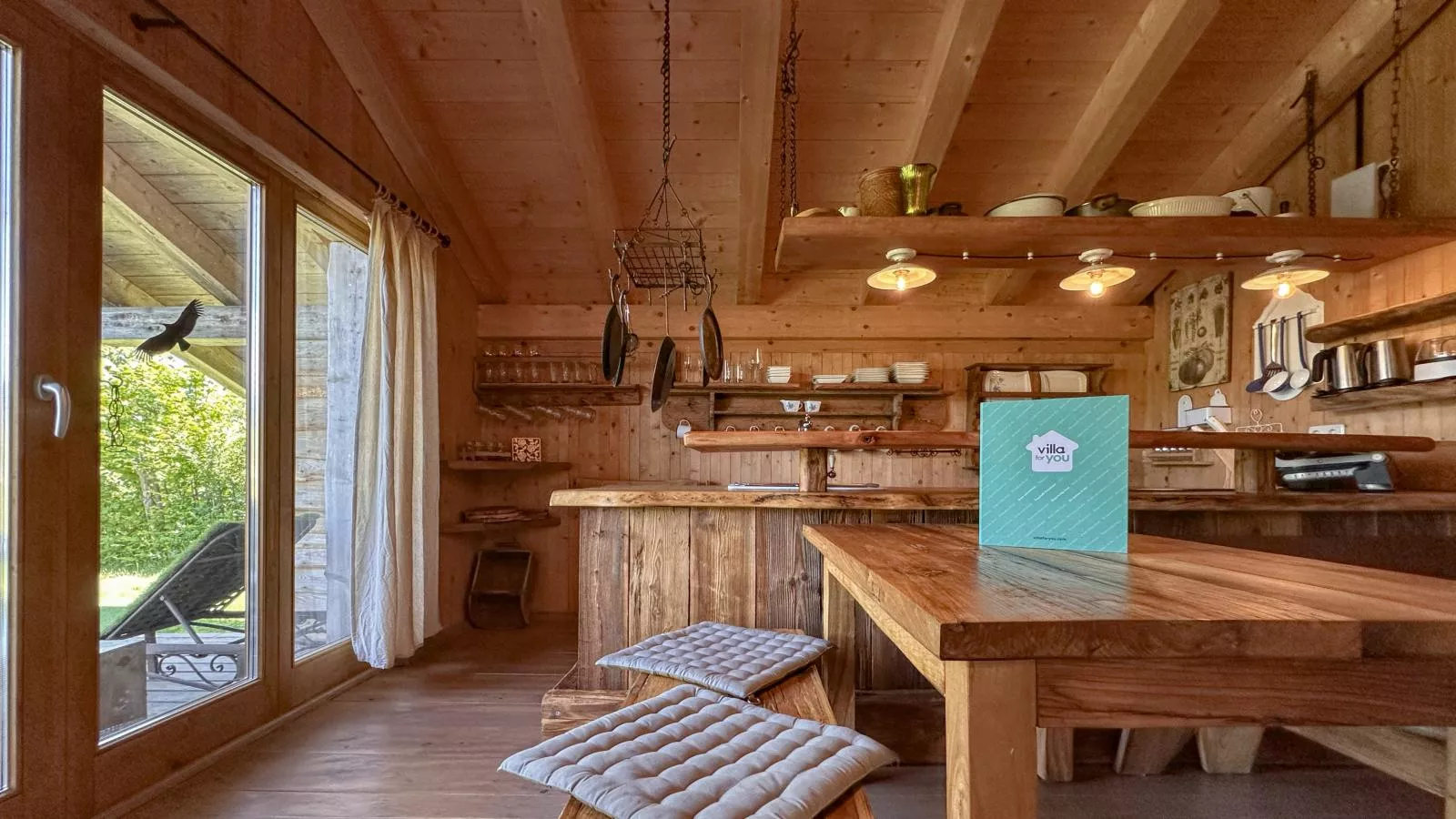 Säulenbaum-Dining room