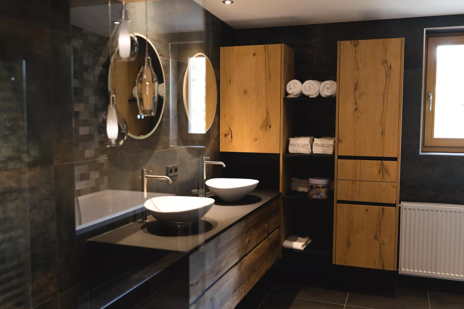 Penthouse Macun-Badezimmer