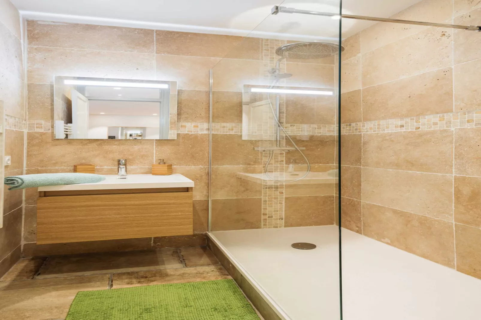 AM-66-LAFAYETTE-Bathroom