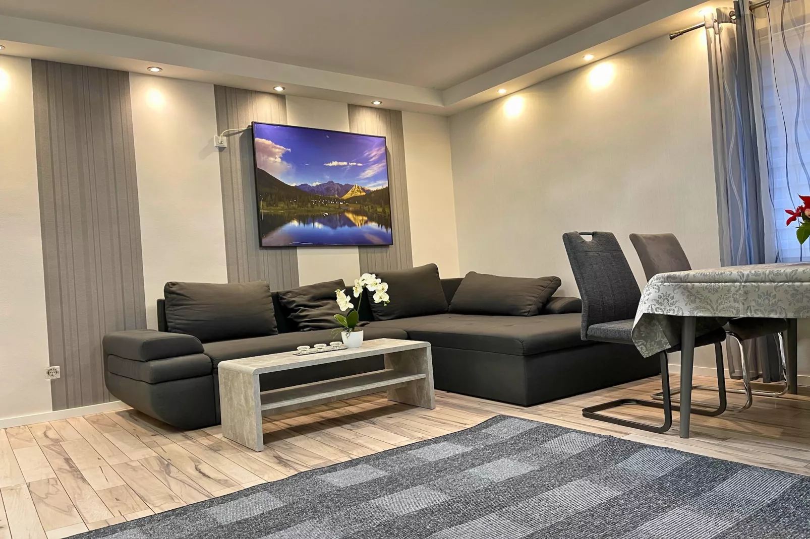 AdG2 Familien-Apartment in Trier-Living room