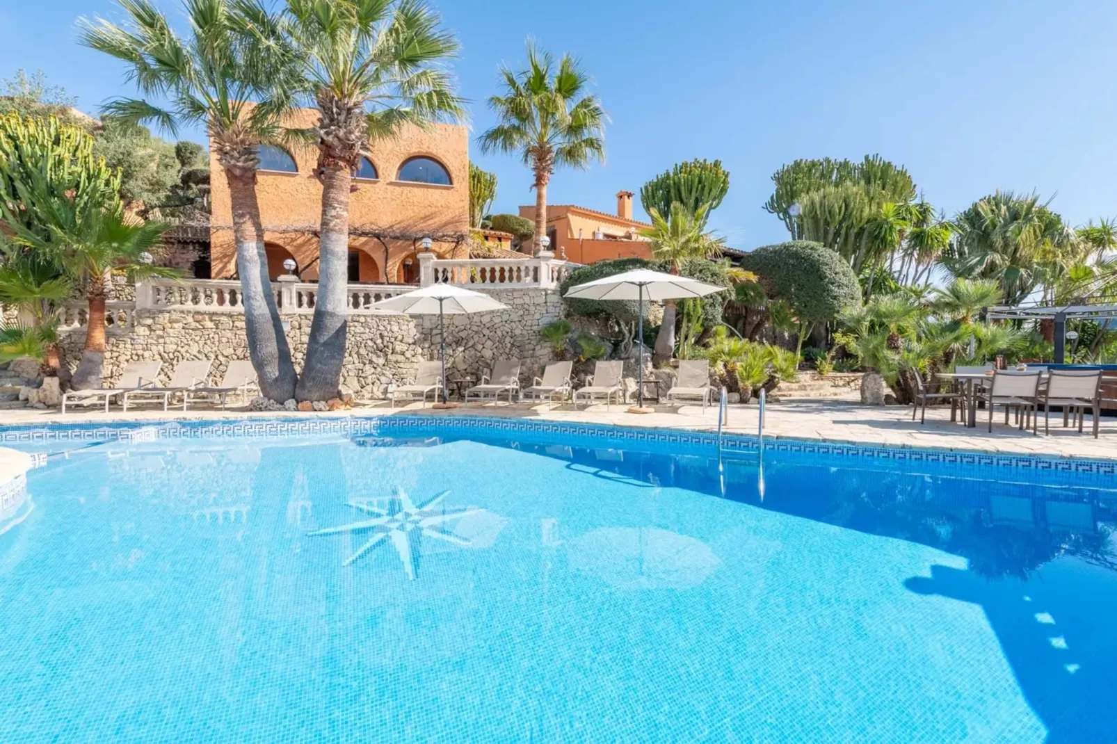 Villa Oscols in Aldf-Swimming pool
