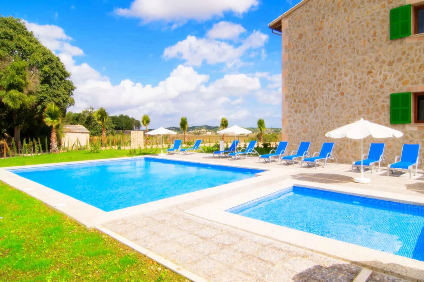 Villa Palmeral in Pe-Swimming pool