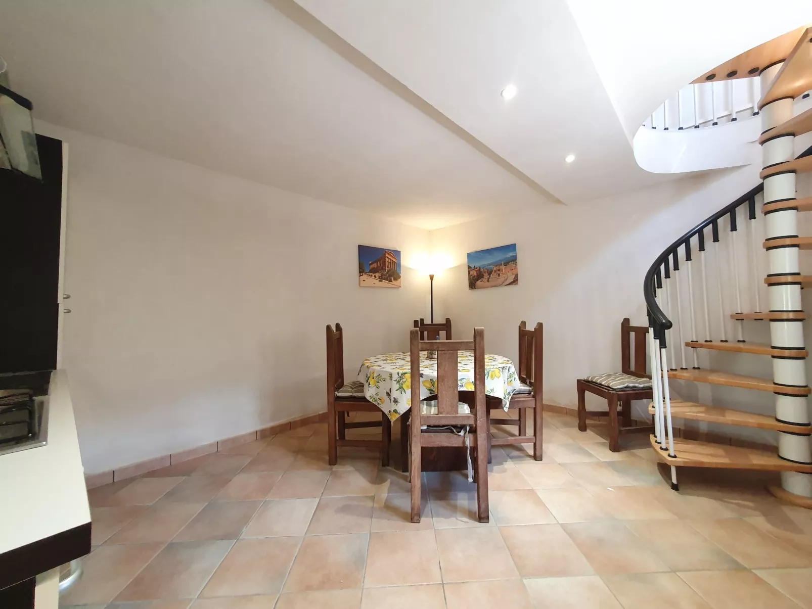 Casa Paolina-Inside