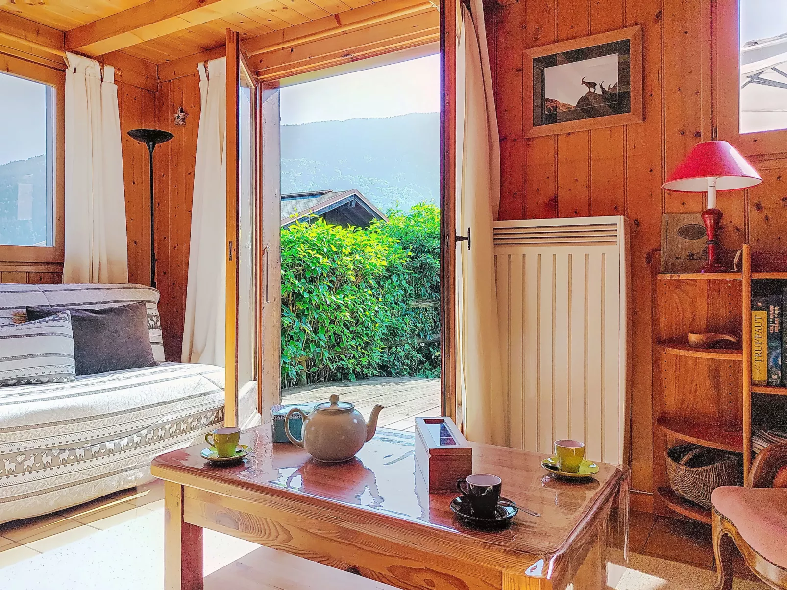 Les Chalets de La Combe-Inside