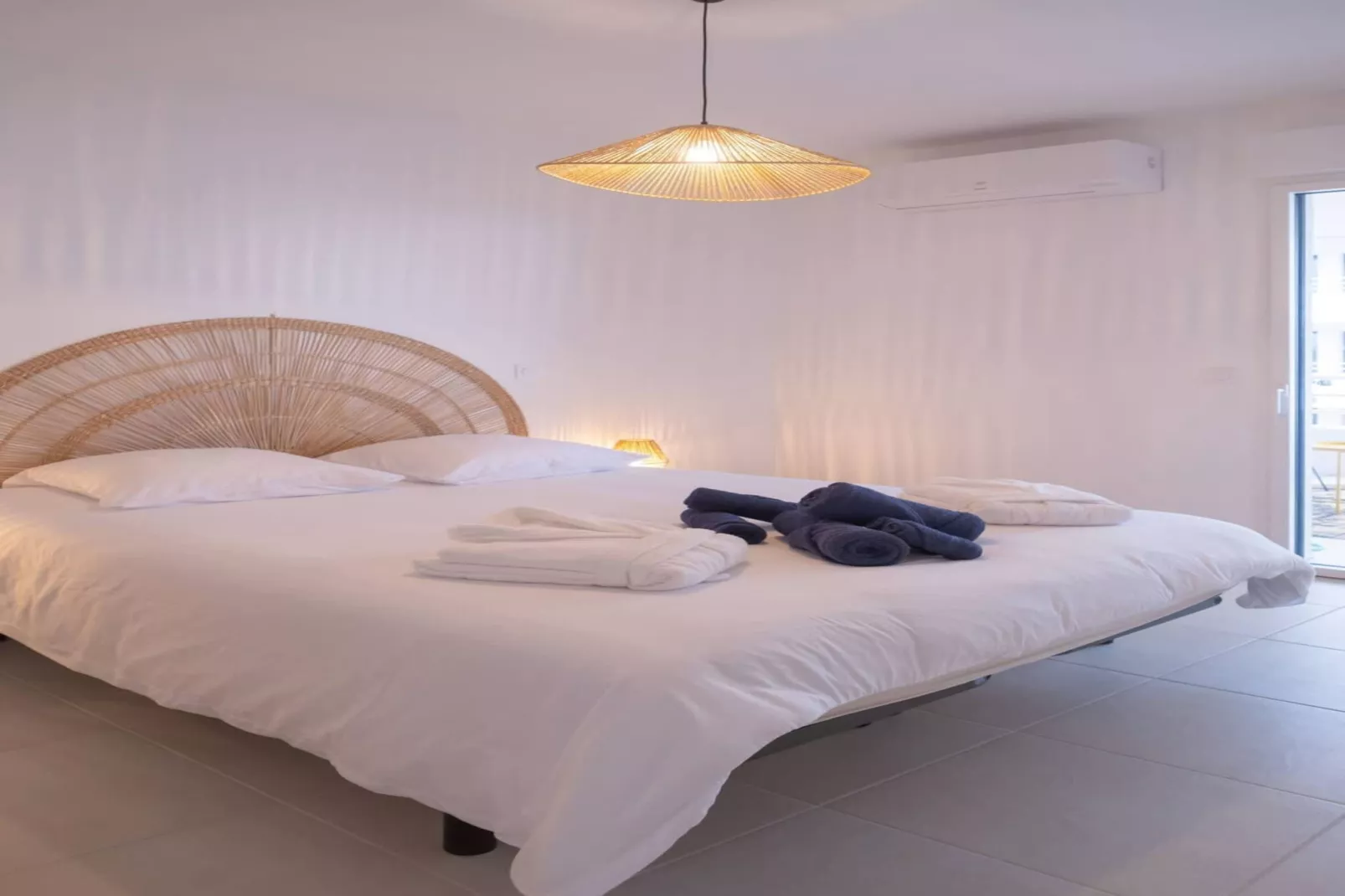 B403-Schlafzimmer