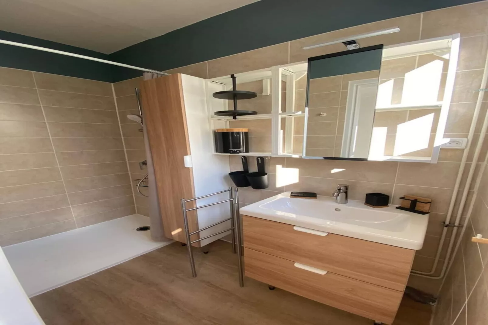 57 Testut-Bathroom