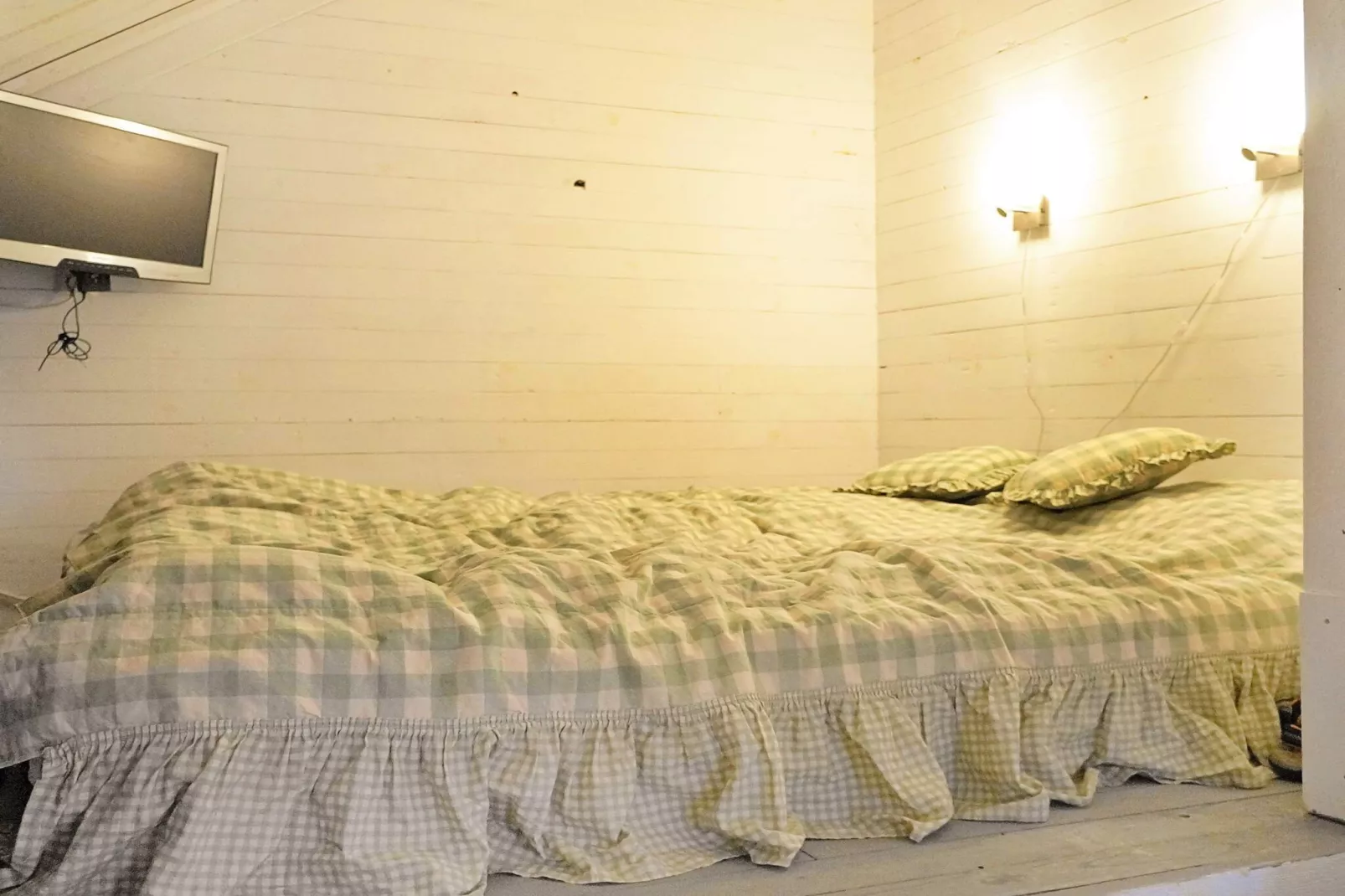 5 person holiday home in VAREKIL-Indoor