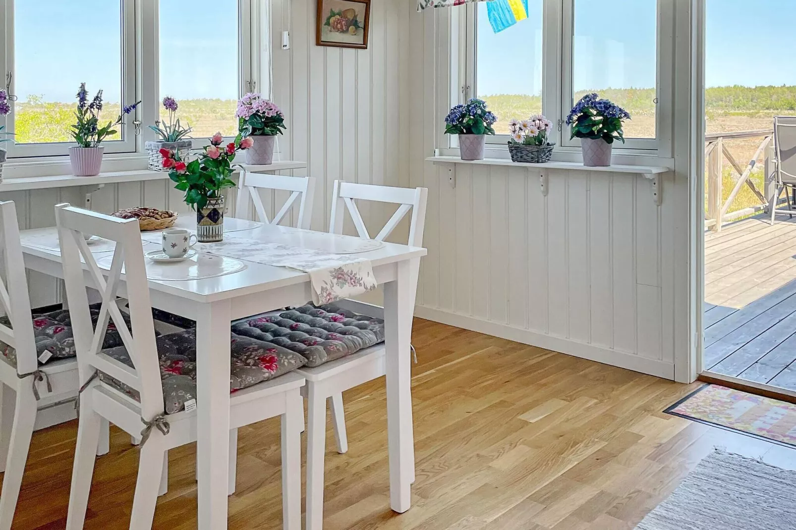 6 person holiday home in LÖTTORP-By Traum