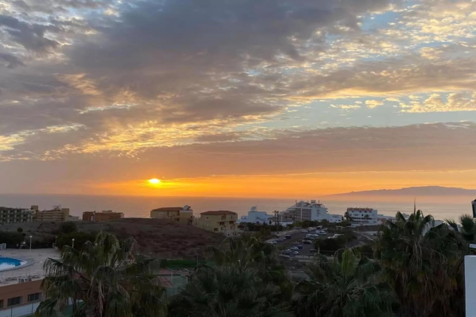 El Sombrero II-Areas within 20km in summer