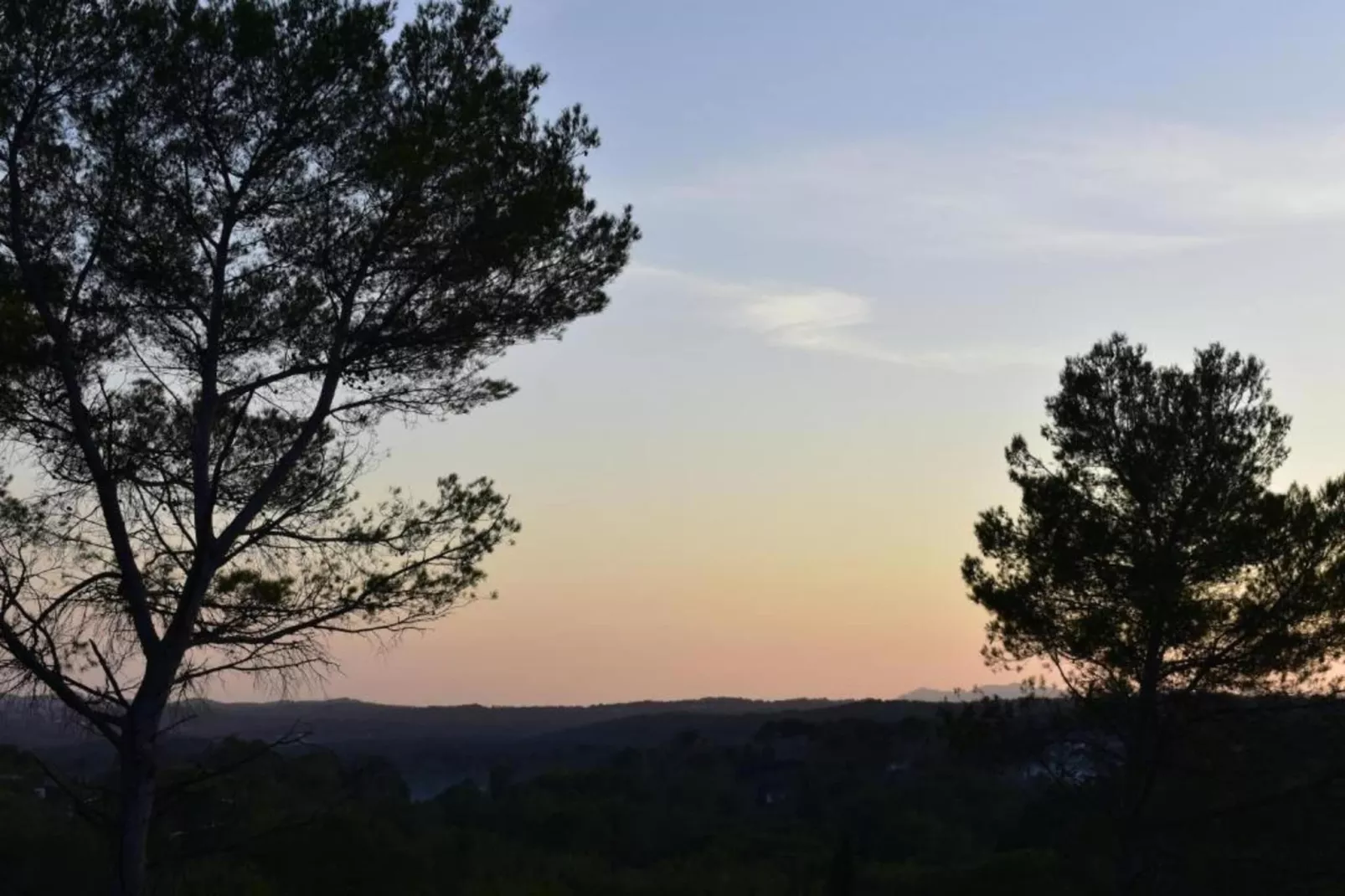 Bel Azur-Areas within 20km in summer