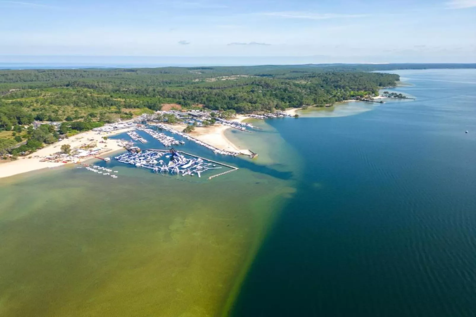 Le Domaine des Grands Lacs 1-Zones été à 5 km