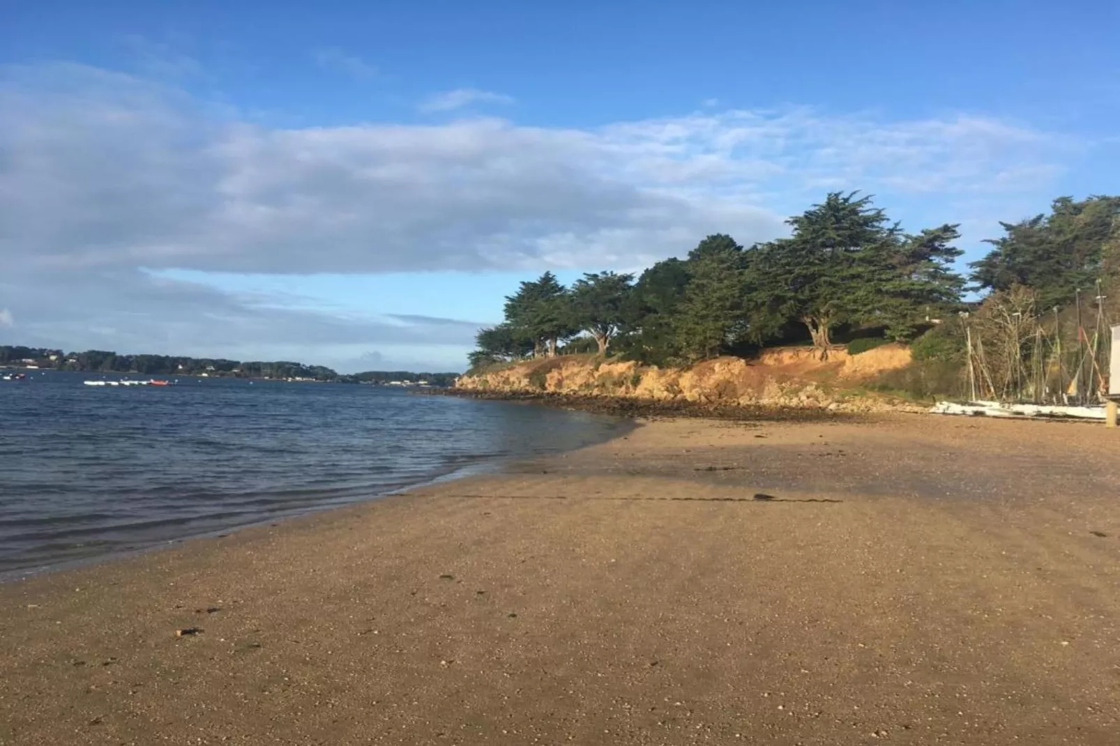 Les Iles du Morbihan 2-Areas within 5km in summer