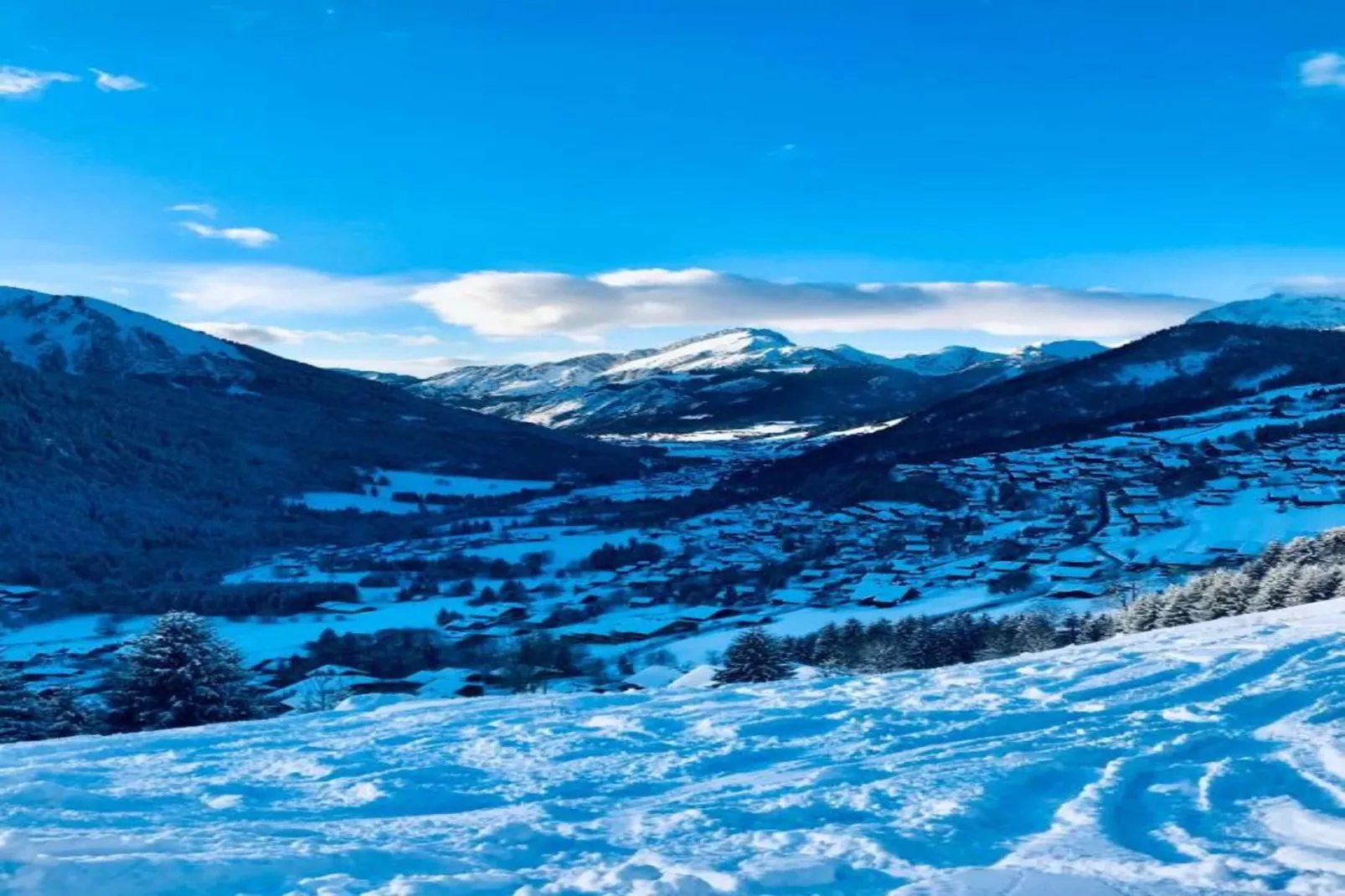 Les Fermes de Chatel 3-Area within 20km in winter