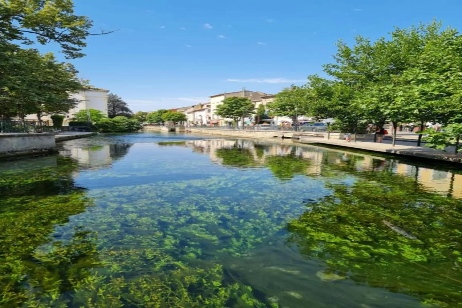 L'oustau de Sorgue 1-Areas within 20km in summer