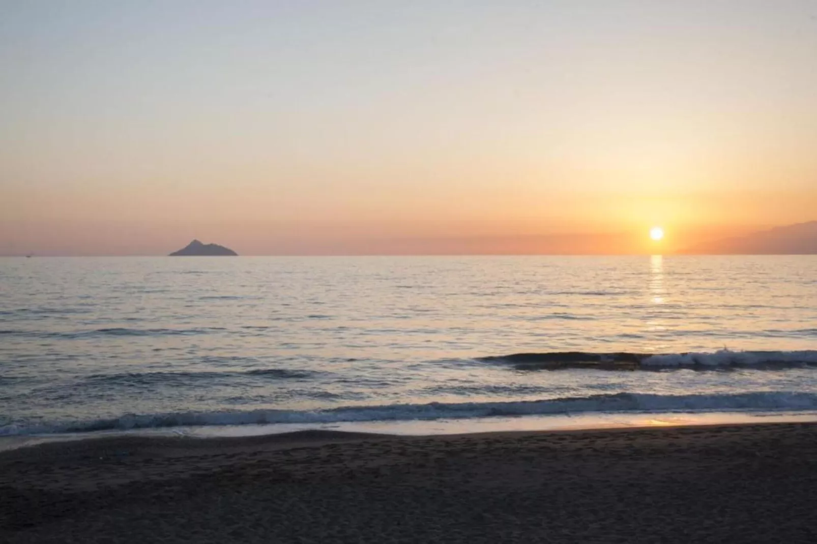 Villa Spiros-Areas within 20km in summer