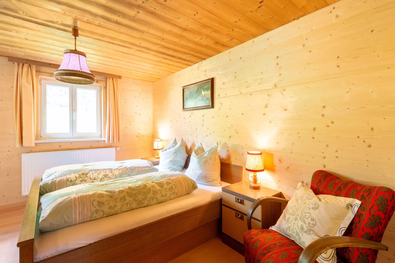 Haus Lukan Groß-Bedroom