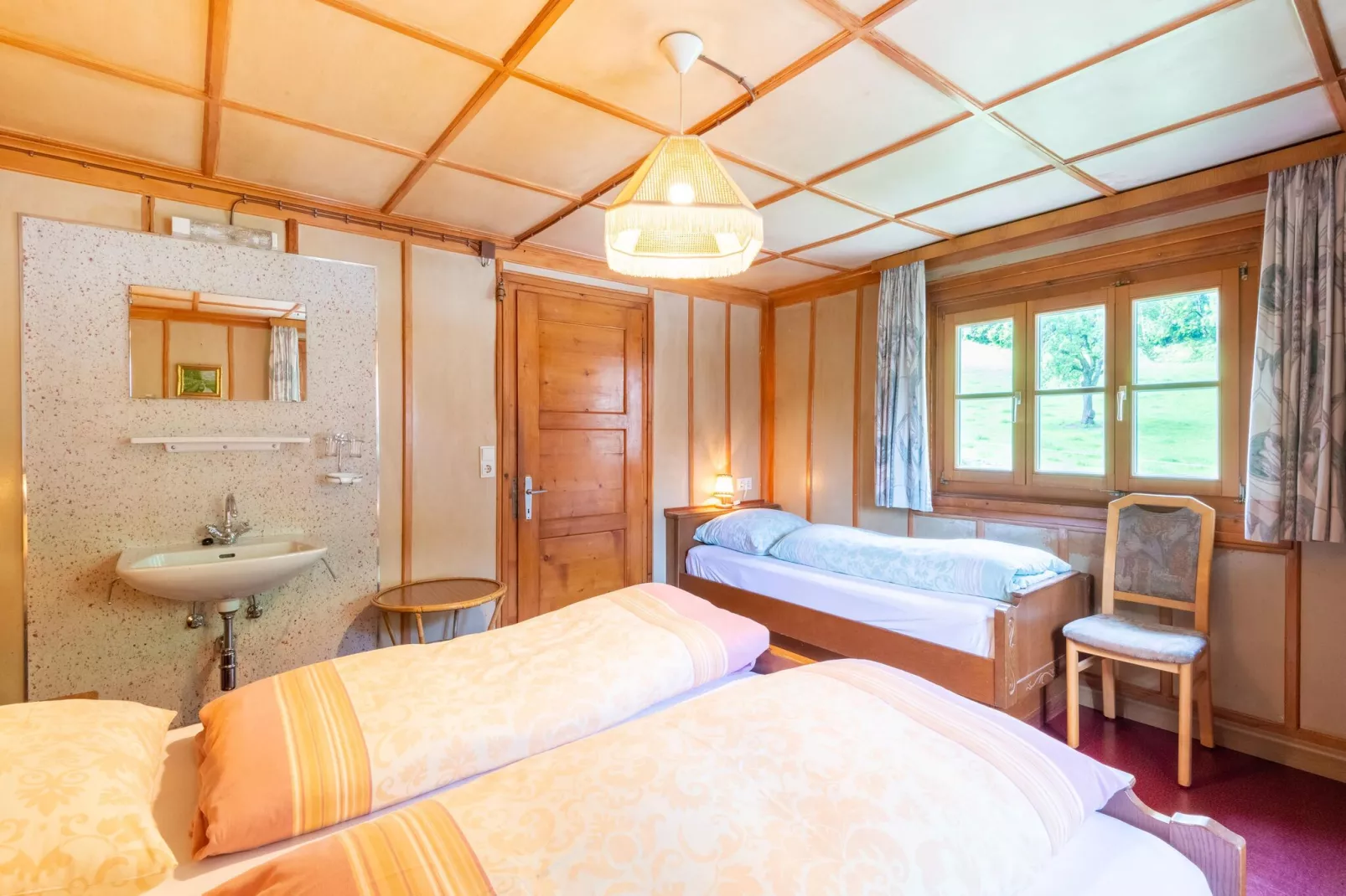 Haus Lukan Groß-Bedroom