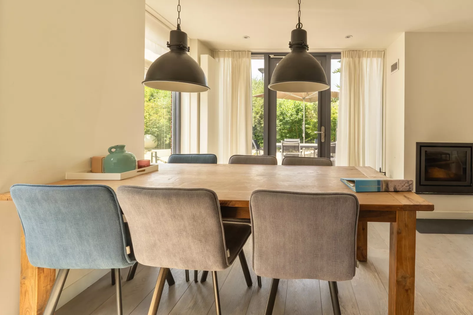 Villa Egmond-Dining room