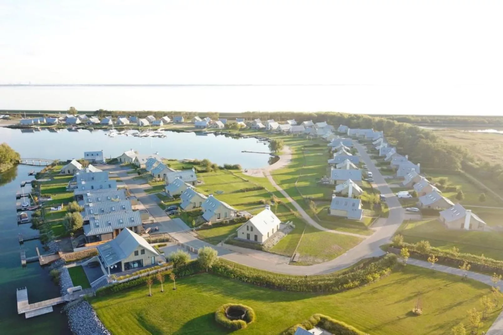 Resort Waterrijk Oesterdam 7-Areas summer 20km