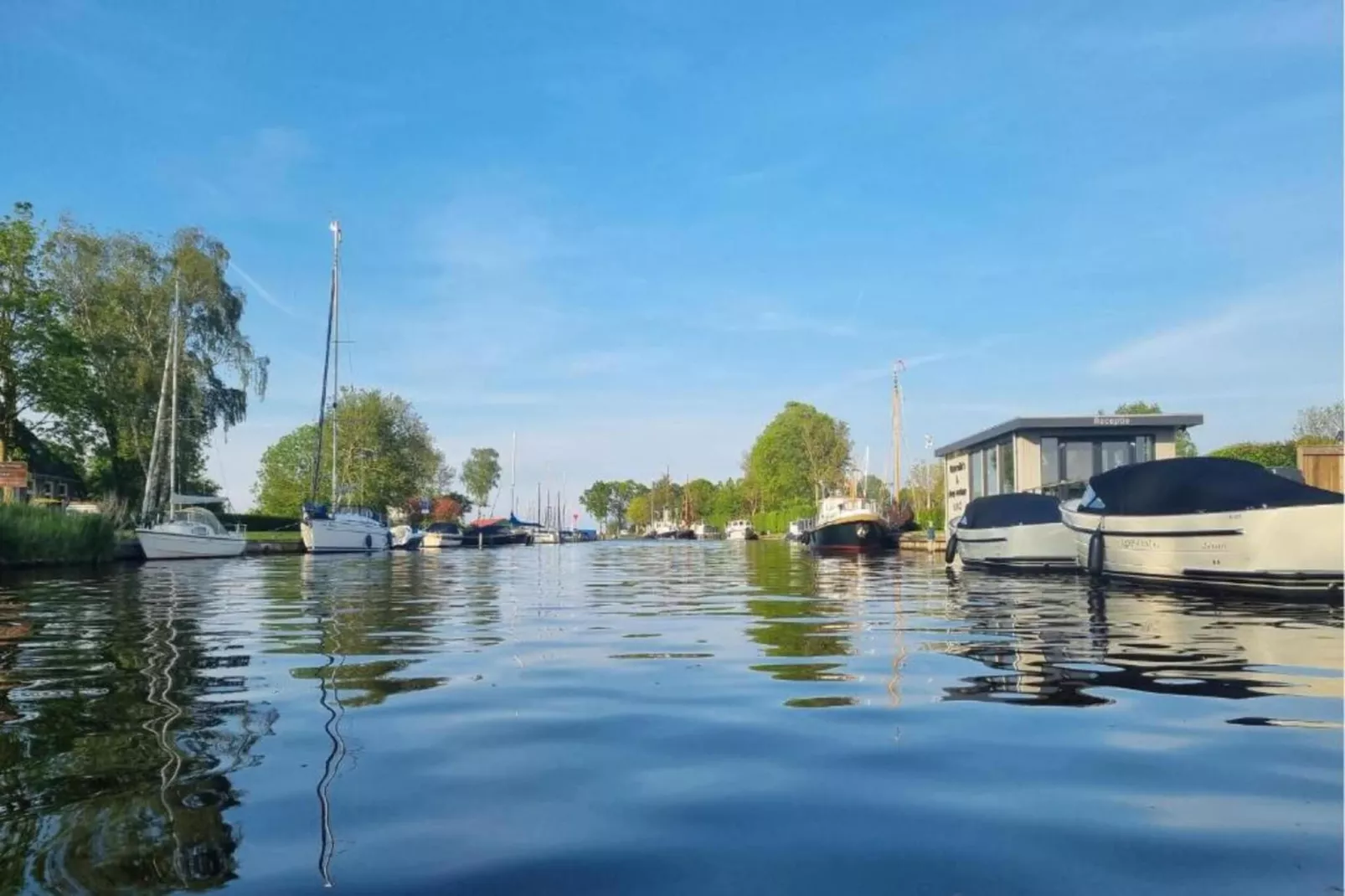 Huize Lewis-Areas within 5km in summer