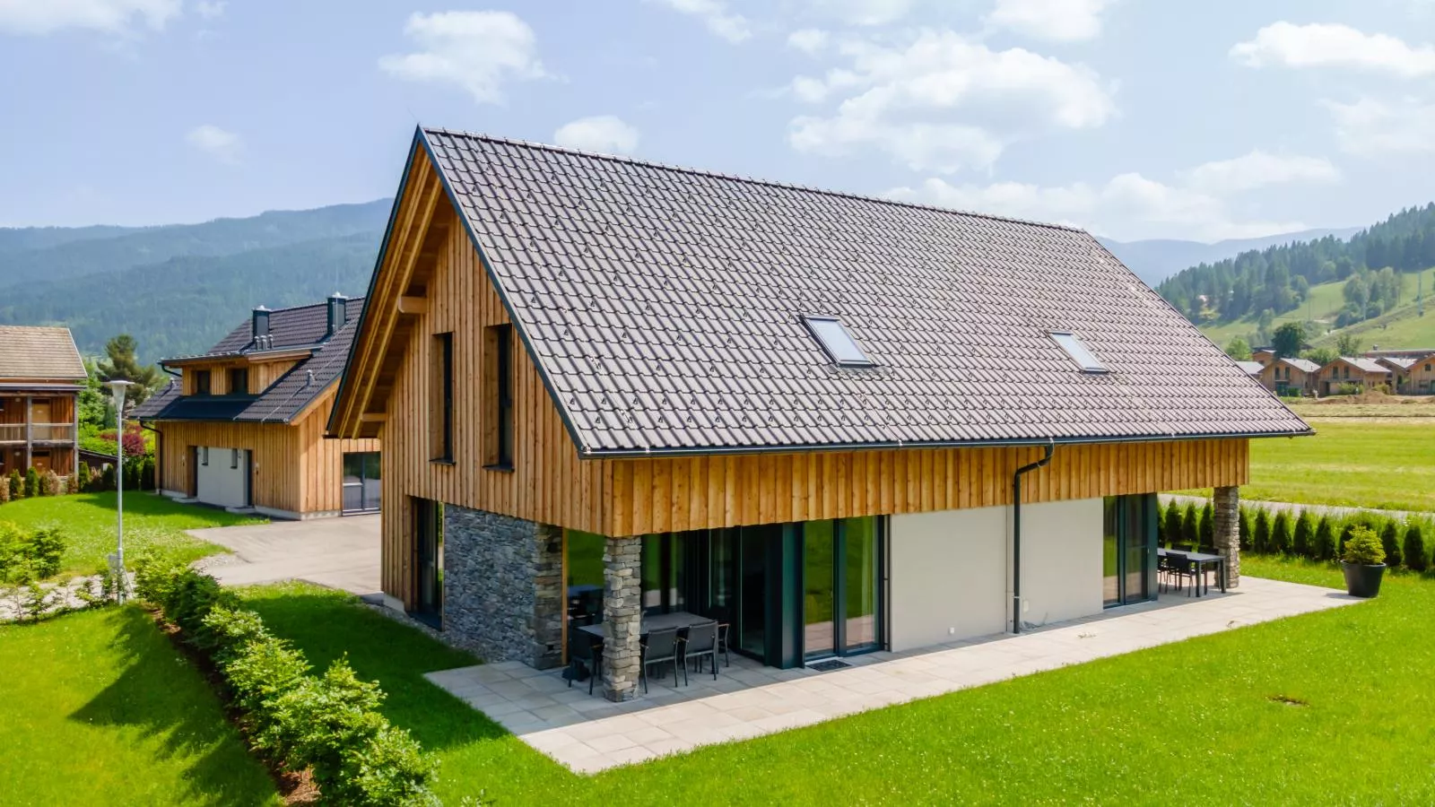 Mountain Chalet Chapeau-Extérieur été