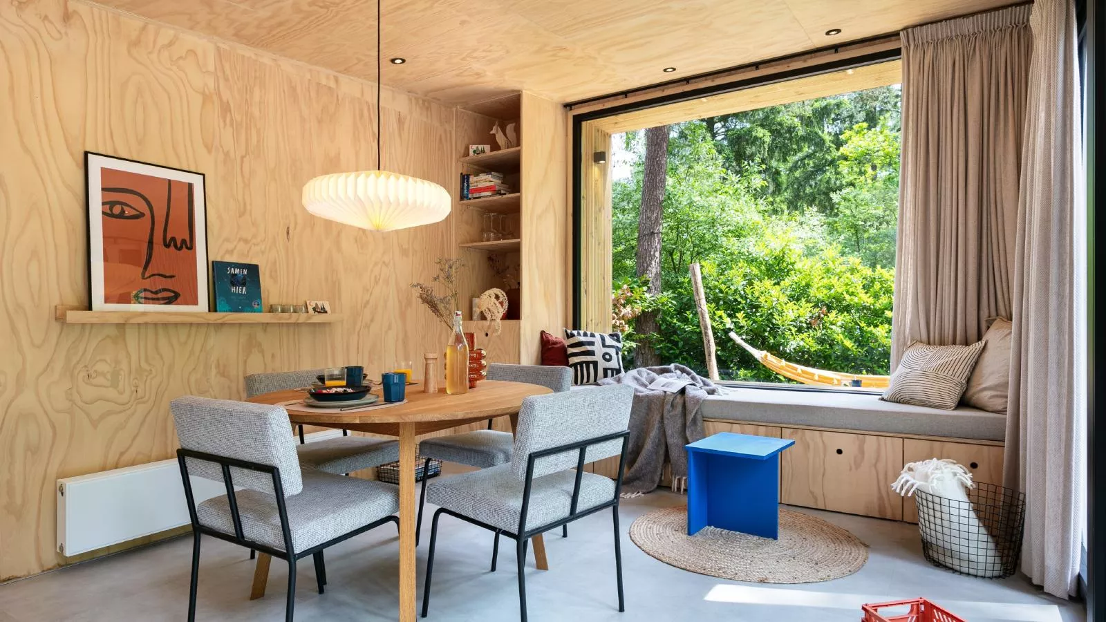 TED Tiny House-Dining room