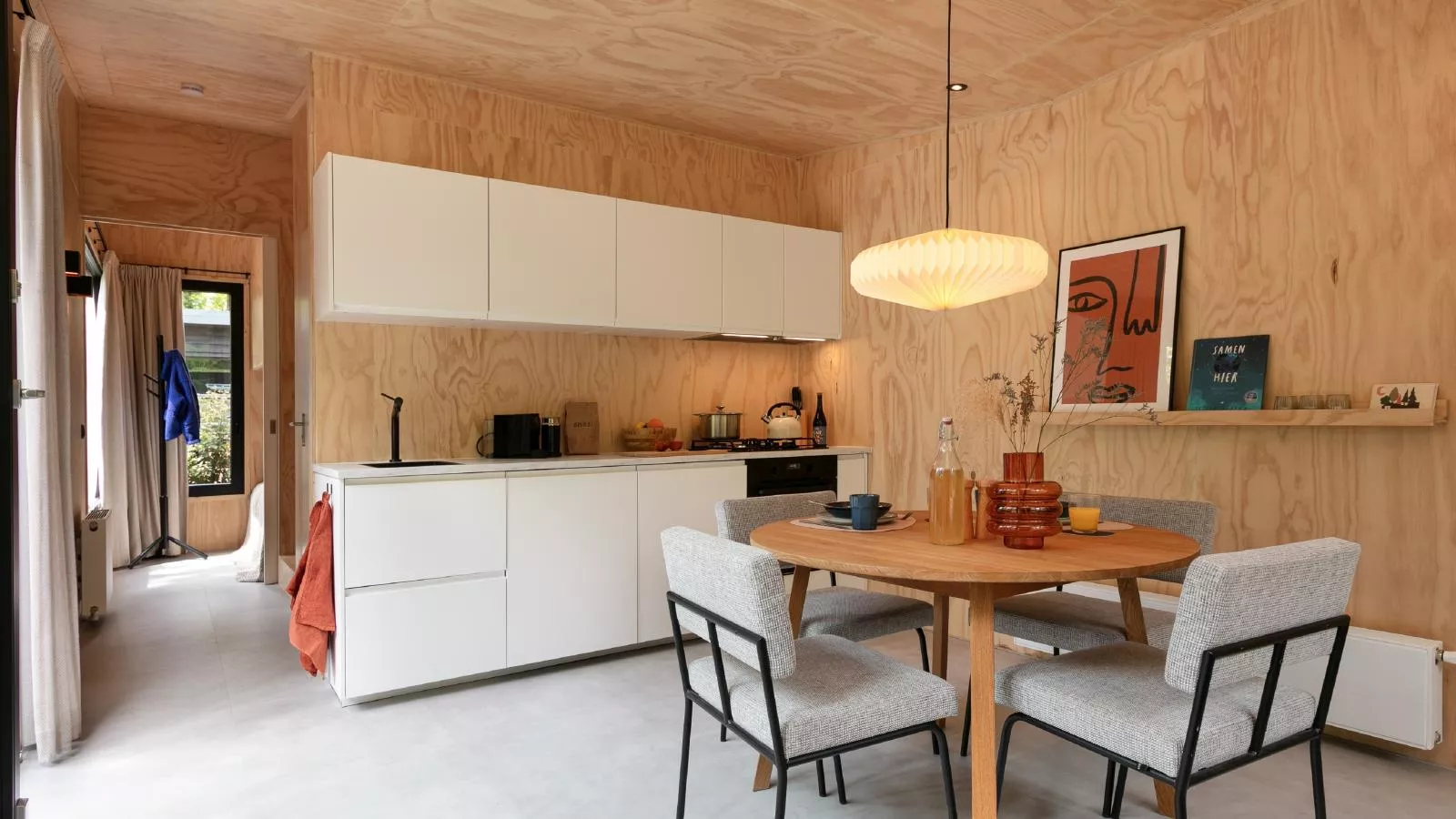 TED Tiny House-Dining room