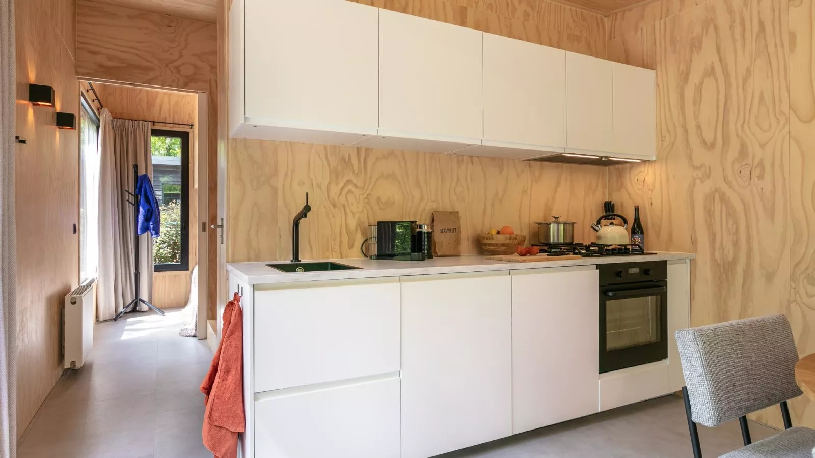 TED Tiny House-Kitchen